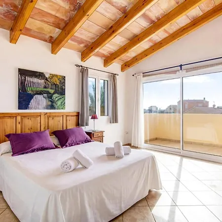 Tali By * Кала-эн-Бланес